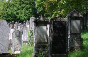 Führung: Geschichte und Geschichten – Ortsführung durch das jüdische Gailingen einschließlich des jüdischen Friedhofs